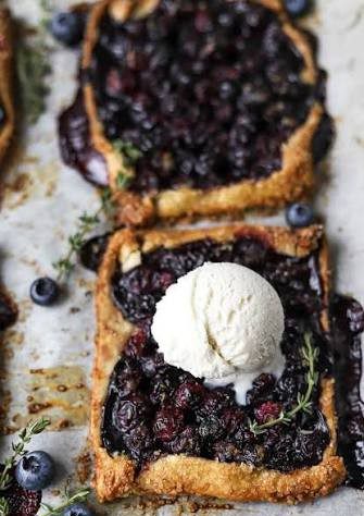 photo of blueberry tart